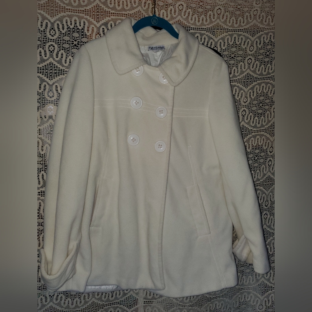 Sylvie & Mado coat
